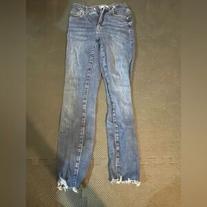 Good American Raw Edge Skinny Jeans 26